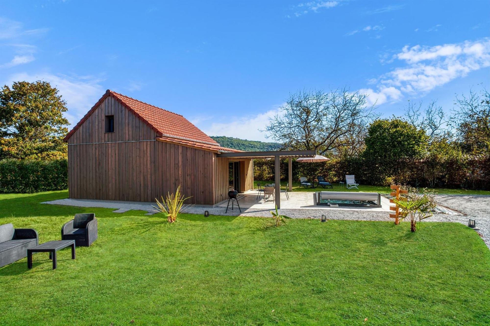 La Plaine Aux Etoiles - Maison Individuelle Avec Piscine Balneo Privative Et Jardin Domme Bagian luar foto